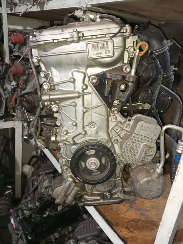 Toyota Prius complete engine gear available 0