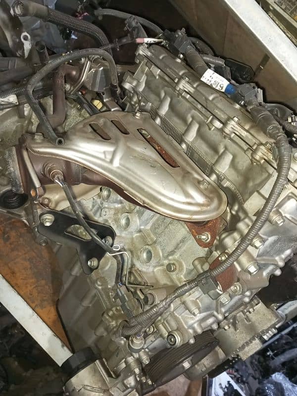 Toyota Prius complete engine gear available 1