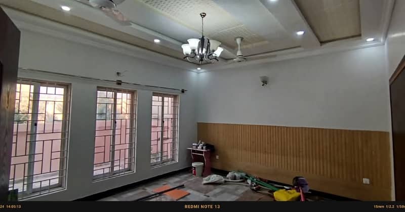 10 Marla full house available for rent in wapda town 6