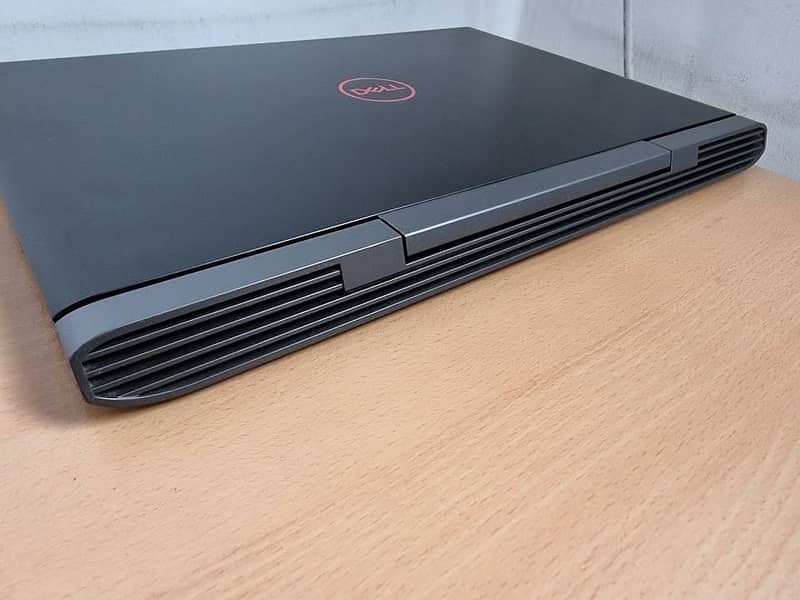 Dell Gaming Laptop with gtx 1060 6gb 16gb ram 256gb nvme m. 2 storage 2