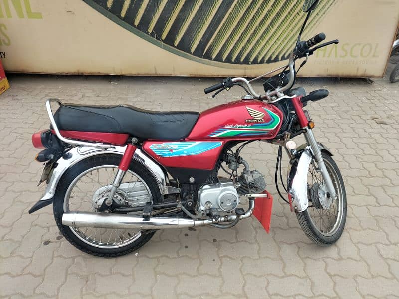 Honda CD-70 0