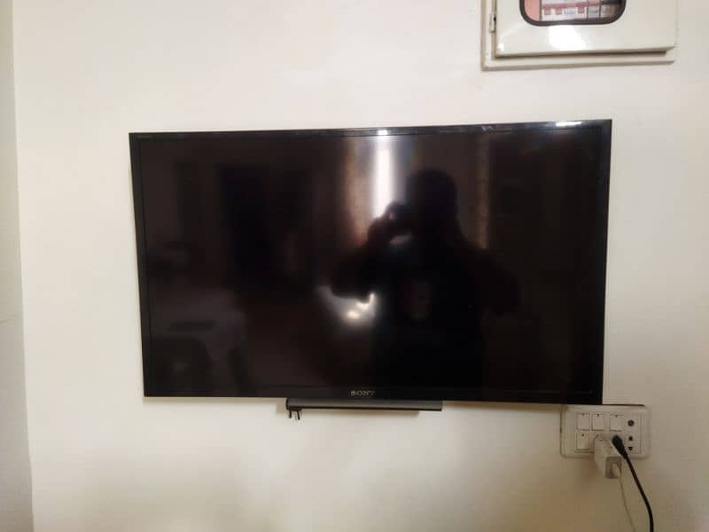 SONY tv for sale 0