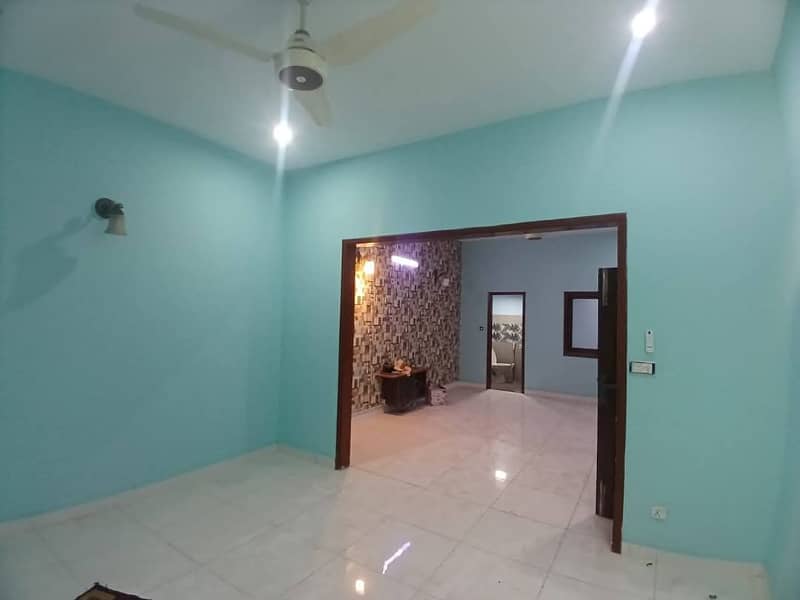 Banglow For Rent 4 Bedroom With Attached Bathroom Drawing Dining Room TV lounge Kitchen Fully Renovated DHA Phase 7ext 4