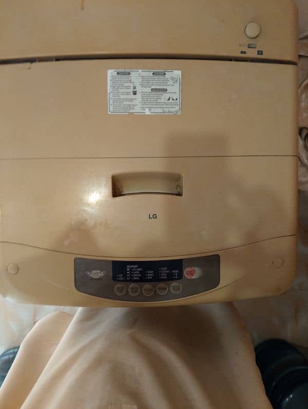 LG Washing Machine 1