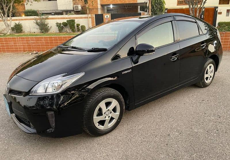 Toyota Prius 2013 5