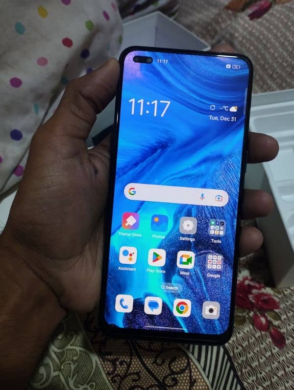 Oppo Reno 4 (8'128) 0