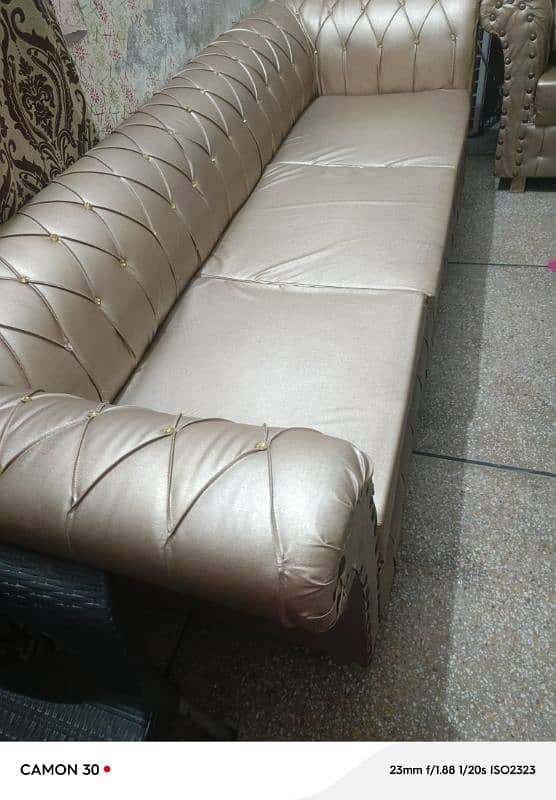 new sofa set urgent sale 0