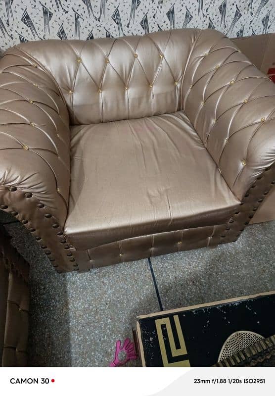 new sofa set urgent sale 2