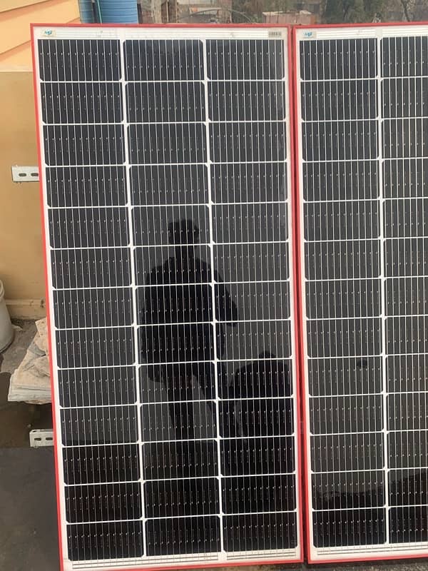 MG Solar Pannels 2 Plates 2