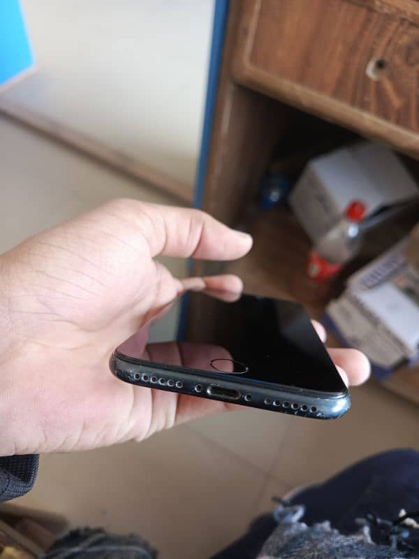 IPHONE 7 10/9 CONDITION 32GB NON PTA 4