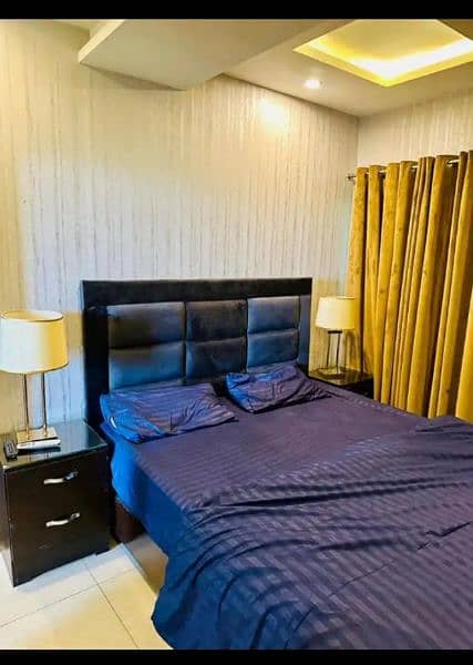 One bed luxury apartment for short stay like(3to4)hours in bahria town 0