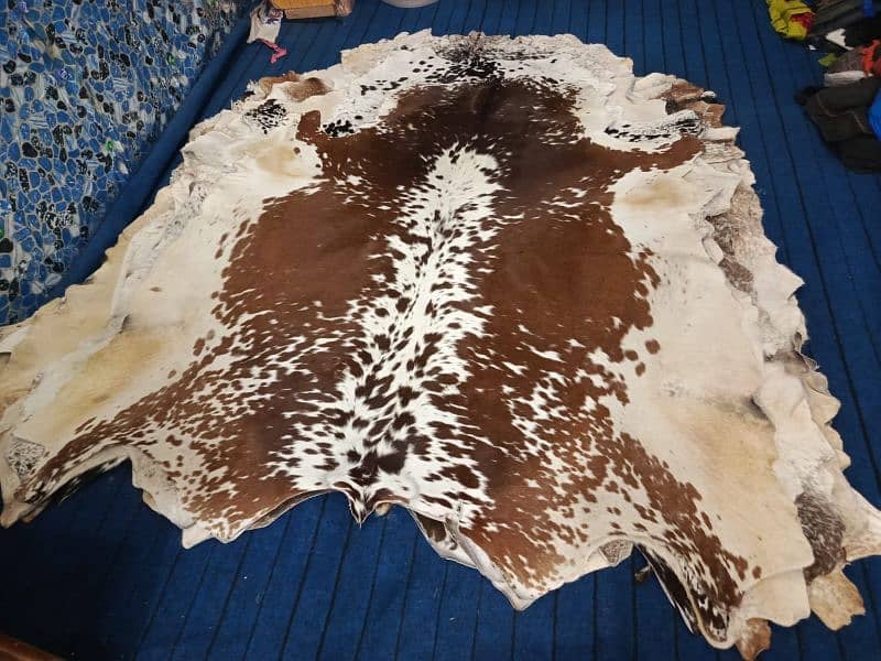 COWHIDE LEATHER RUGS TRICOLOR COW HIDE SKIN CARPET AREA 6