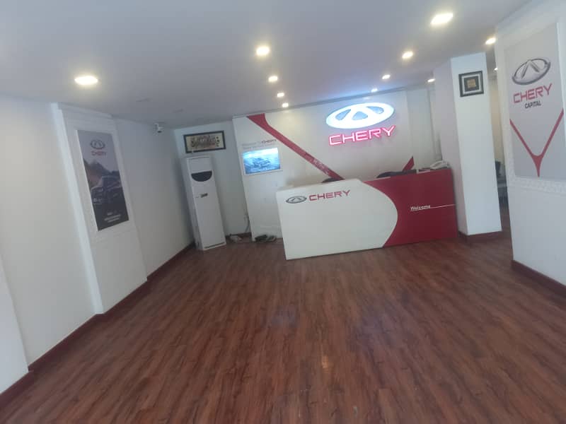 Blue Area Commercial Floor 3400 Square Feet Jinnah Avenue For Sale 2