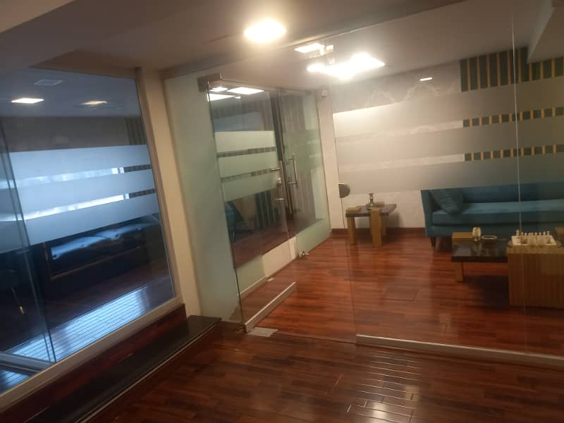 Blue Area Commercial Floor 3400 Square Feet Jinnah Avenue For Sale 4