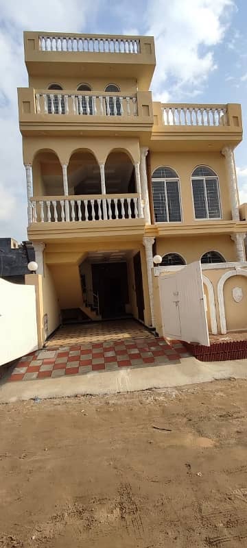 5 Marla Stylish Double Storey House Sector 04 1