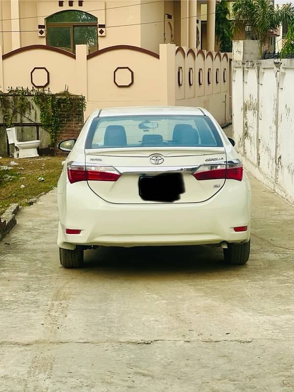 Toyota Corolla XLI 2015 6