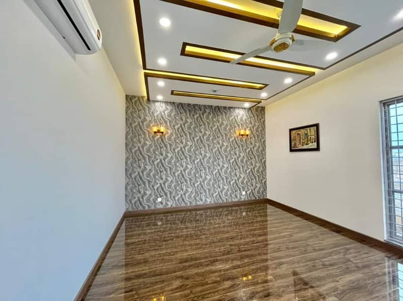 Saima Mall And Residency 3 Bed DD*Code(13017)* 4