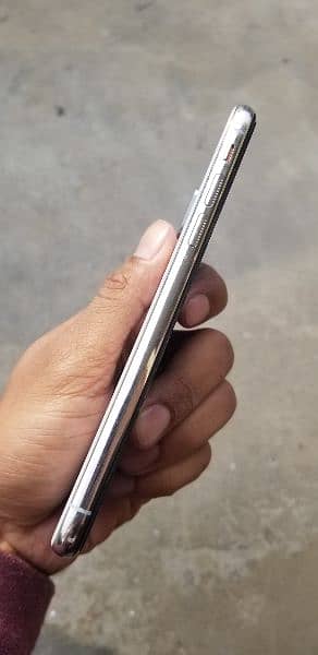 iPhone XS 64gb Non PTA Urgent SALE 2