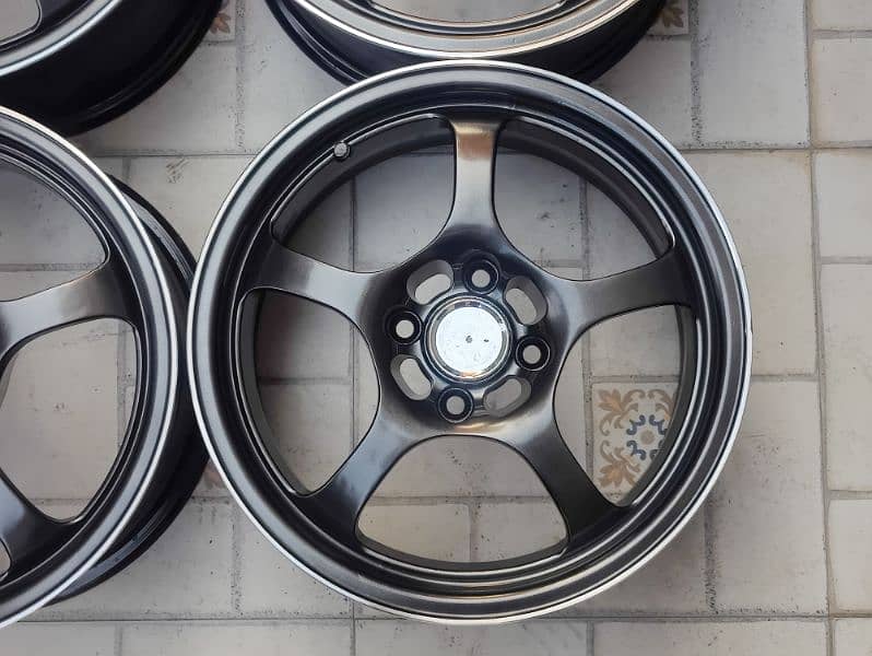 15 inch Slightly Used Alloy Wheels (Imported) 6