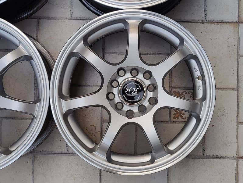 15 inch Slightly Used Alloy Wheels (Imported) 9