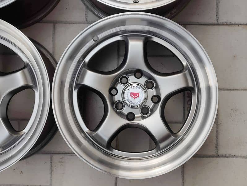 15 inch Slightly Used Alloy Wheels (Imported) 12