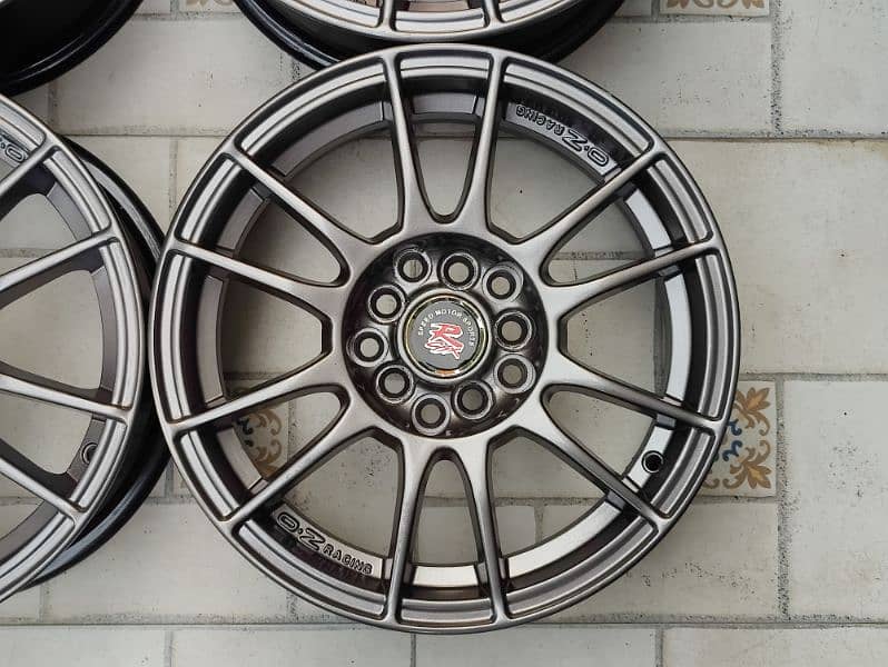 15 inch Slightly Used Alloy Wheels (Imported) 13