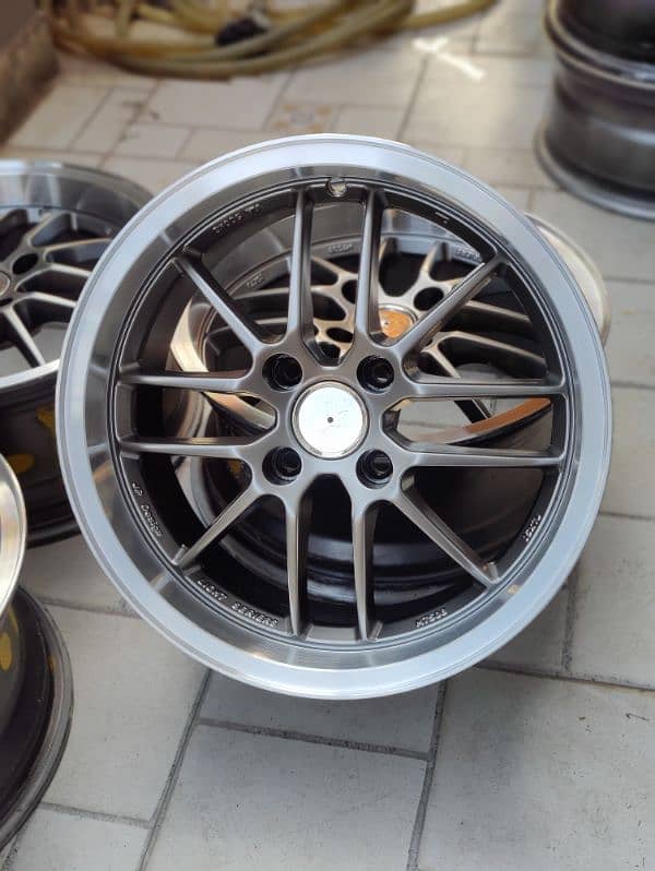 15 inch Slightly Used Alloy Wheels (Imported) 15