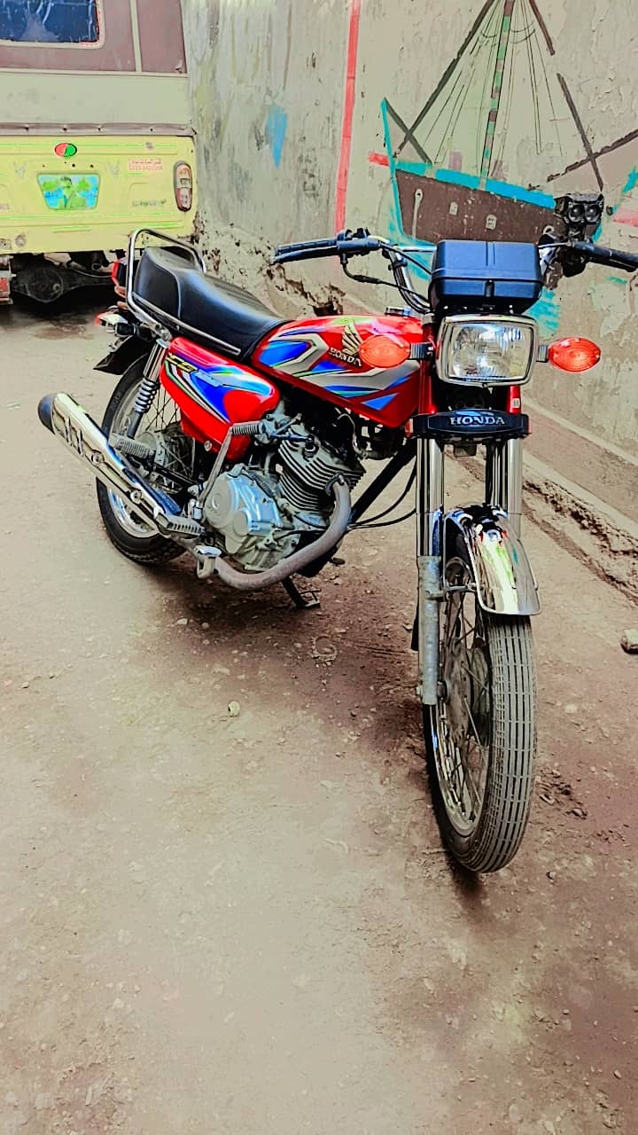 Honda 125 cc 6