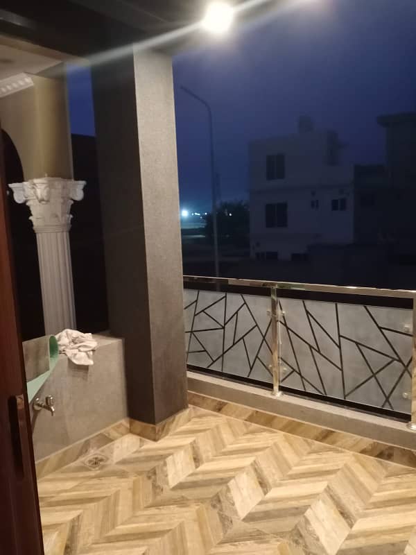 5 Marla Lower Portion Available For Rent In Park View City Lahore 4