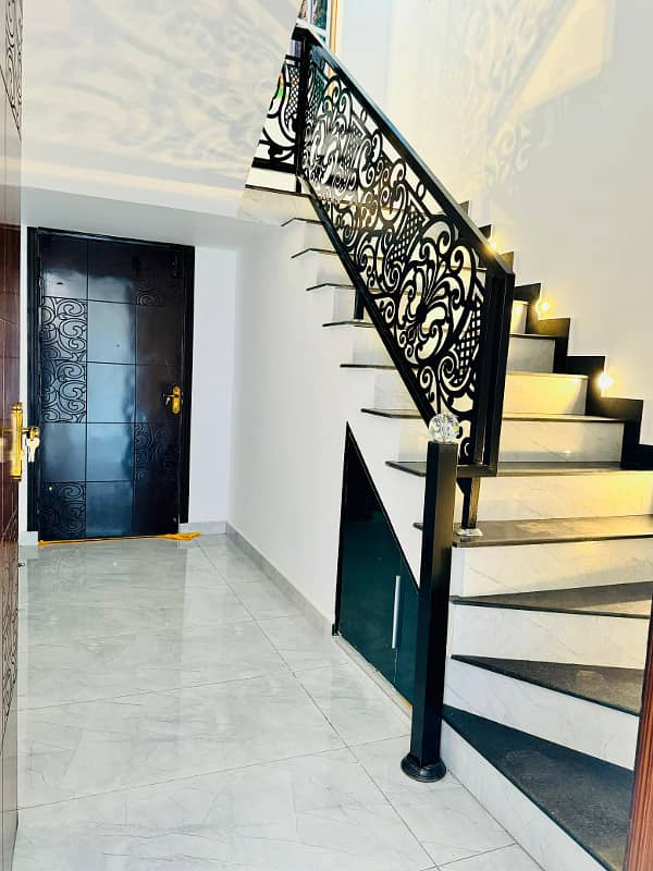 6.5 Marla Brand New House Available For Sale In Platinum Block In Park View City Lahore 10