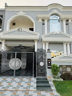 5 Marla Brand New House Are Available For Sale In Platinum Block In Park View City Lahore