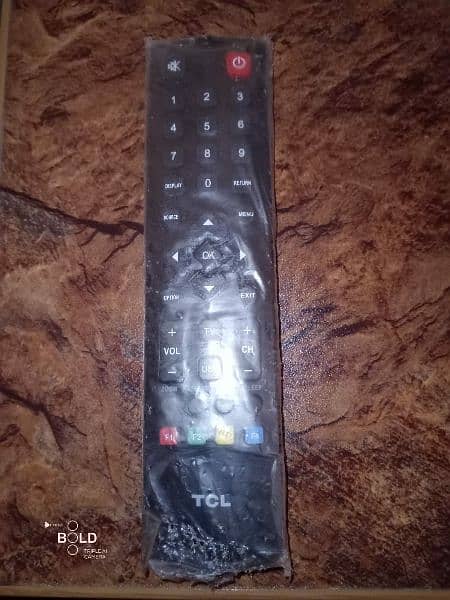 TCL 32d310 Led Tv 10/10 With Complete Box 2