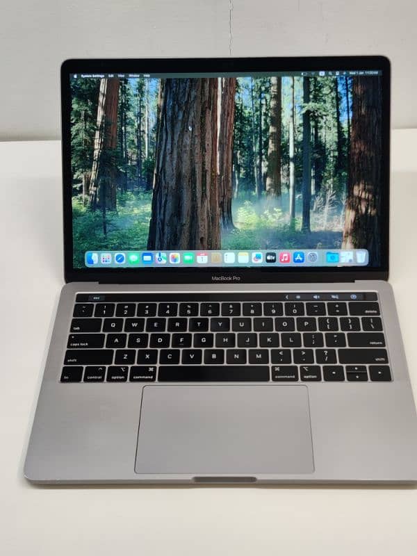 macbook pro 2019 i7 1