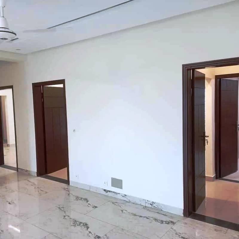 Brand New 10 Marla 3 Bedrooms Apartment Available For Rent In Sector S Askari 10 Lahore Cantt 2