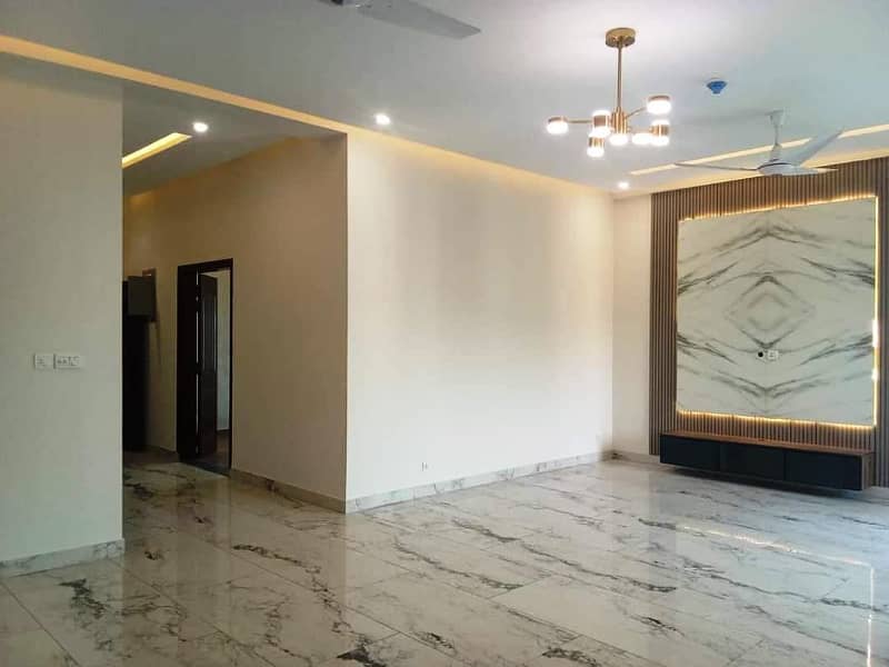 Brand New 10 Marla 3 Bedrooms Apartment Available For Rent In Sector S Askari 10 Lahore Cantt 4