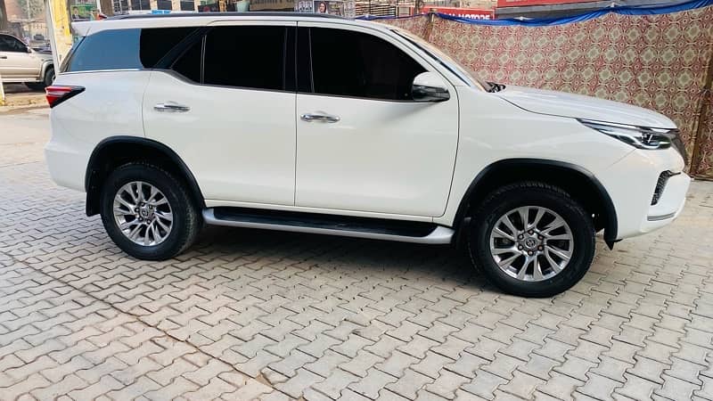 Toyota Fortuner Sigma 2022 15