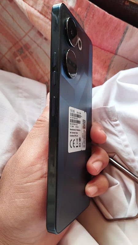 TECNO CAMON 20  8/256  10/10 CONDITION 6