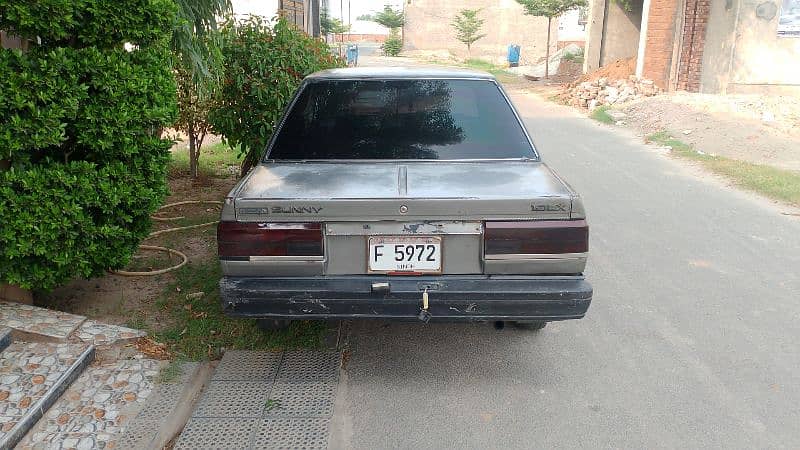 Nissan Sunny 1987 2