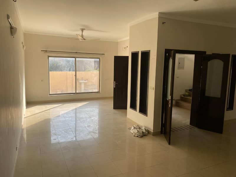 8 Marla safari House For Sale In Bahria Town Lahore 13