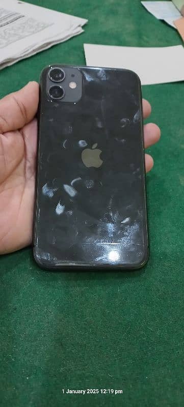 iphone 11 factoryunlock like new 3