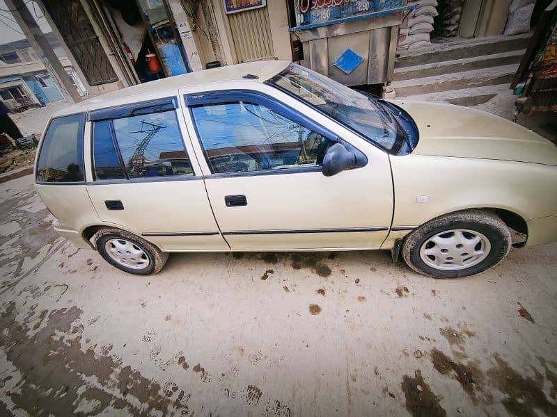 Suzuki Cultus VX 2001 2