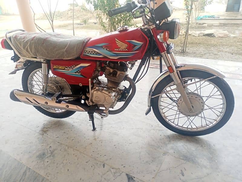 Honda 125 2024 4