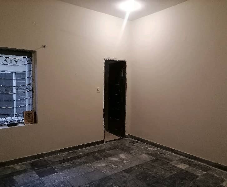 House Of 1 Kanal Available For Sale In PCSIR Staff Colony 0