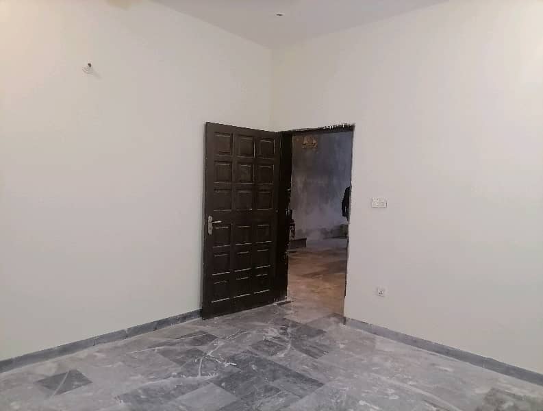 House Of 1 Kanal Available For Sale In PCSIR Staff Colony 3