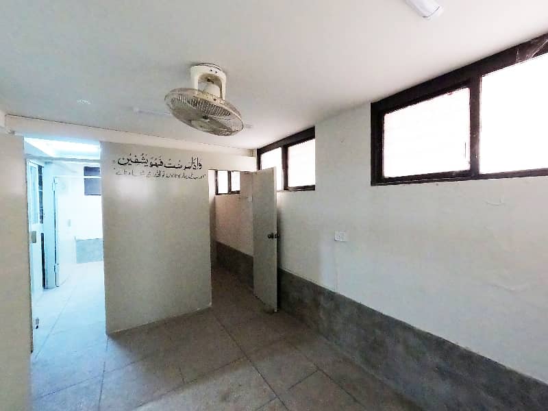 Stunning Corner 600 Square Feet Building In PCSIR Staff Colony Available 9