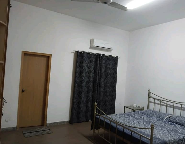 Affordable Lower Portion For Rent In Wapda Town Phase 1 2