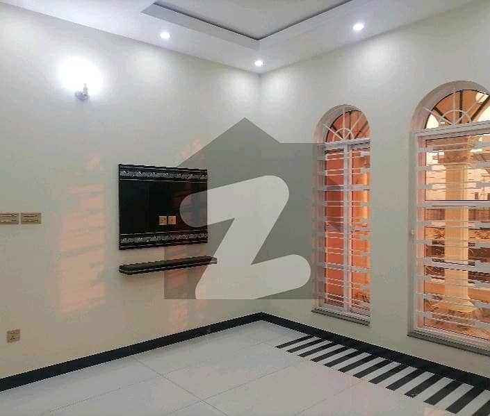 10 Marla House For sale In PGECHS Phase 2 Lahore 1