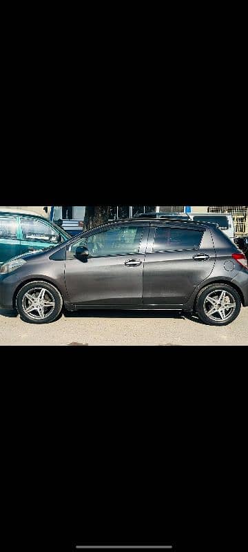 Toyota Vitz 2014 2