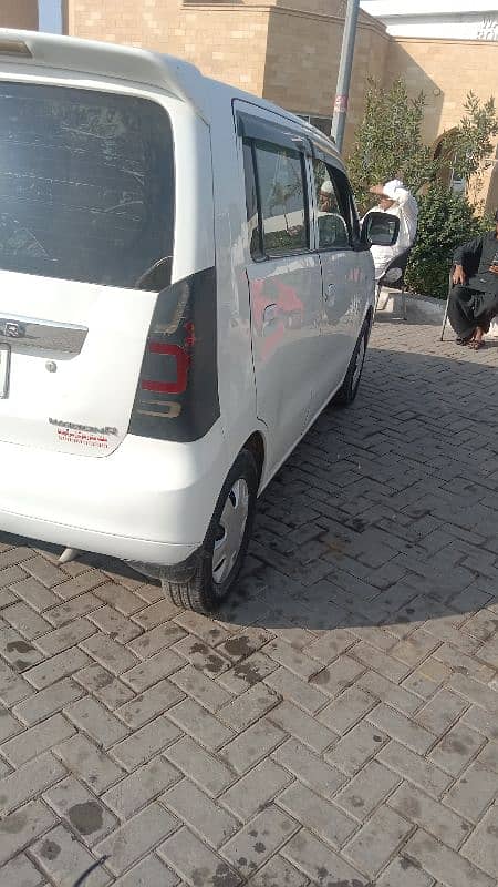 Suzuki Wagon R vxl 2017-18 5