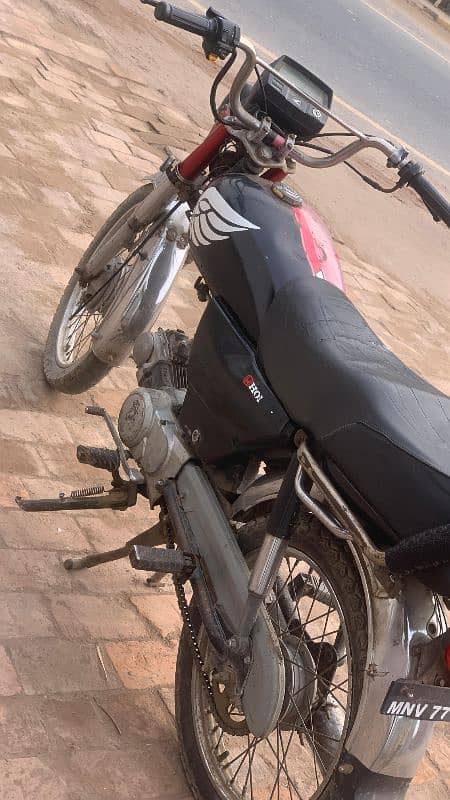 Cd70 Honda 2011Model 0